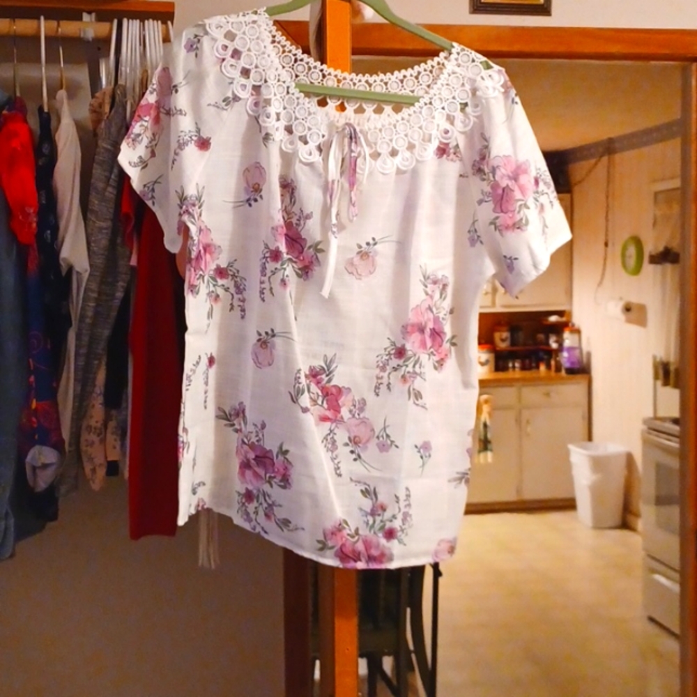DRESS BLOUSE